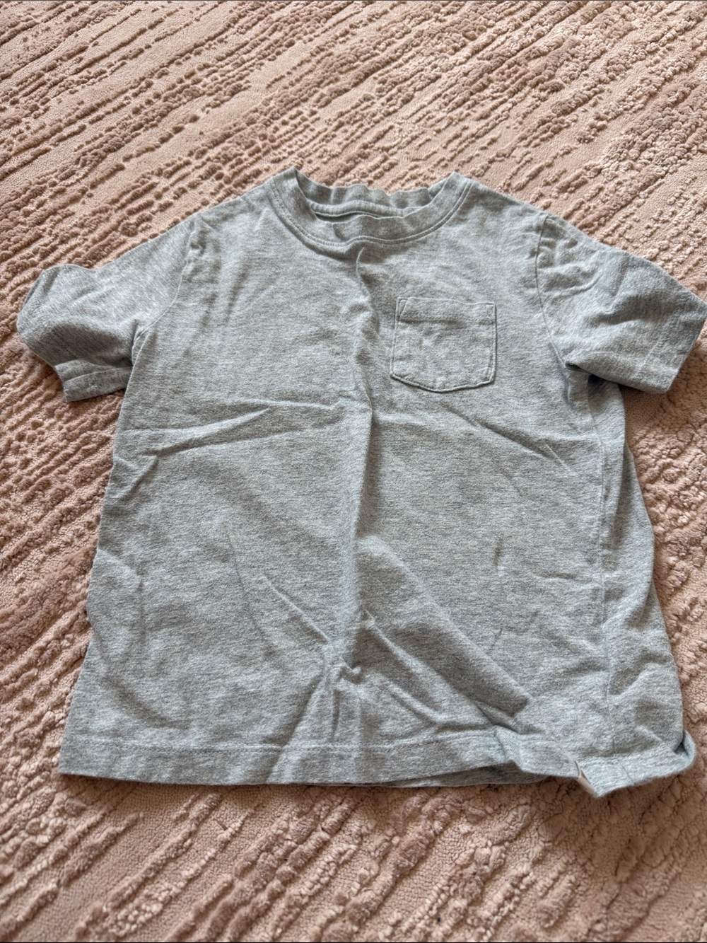 Baby GAP Heather Gray Short Sleeve Pocket Tee Size 5 Years